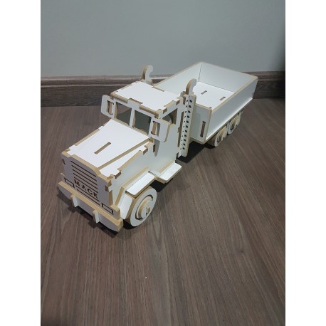 Caminhão de Carroceria em Mdf