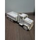 Caminhão de Carroceria em Mdf